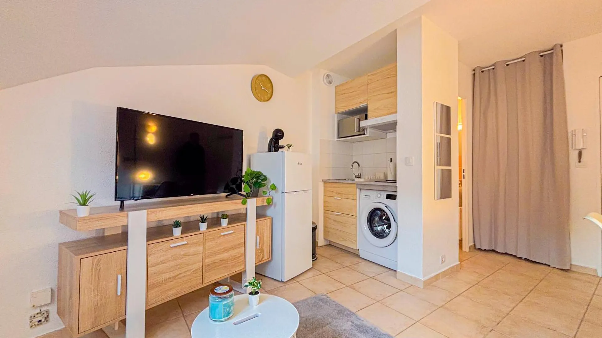 Abbe Salvetti - Wifi, Ac, 2 Pers Διαμέρισμα Νίκαια 0*,